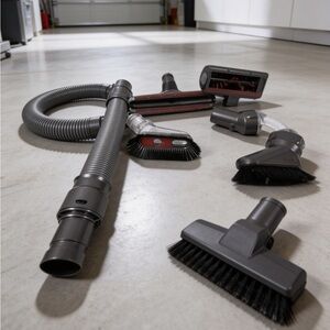 DYSON VACUUM  ACCESSORIES 6PCS